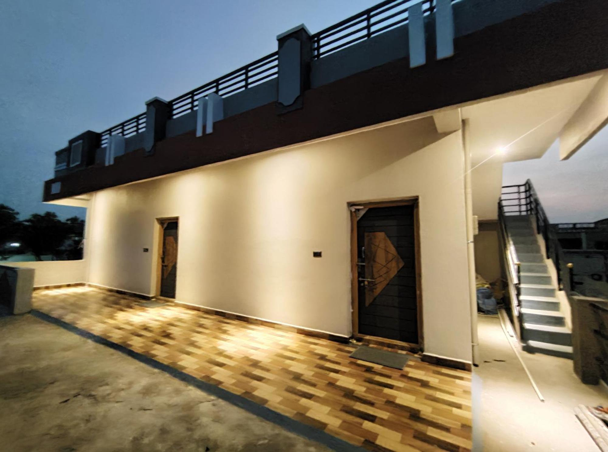 Raj Homestay Хампи Экстерьер фото