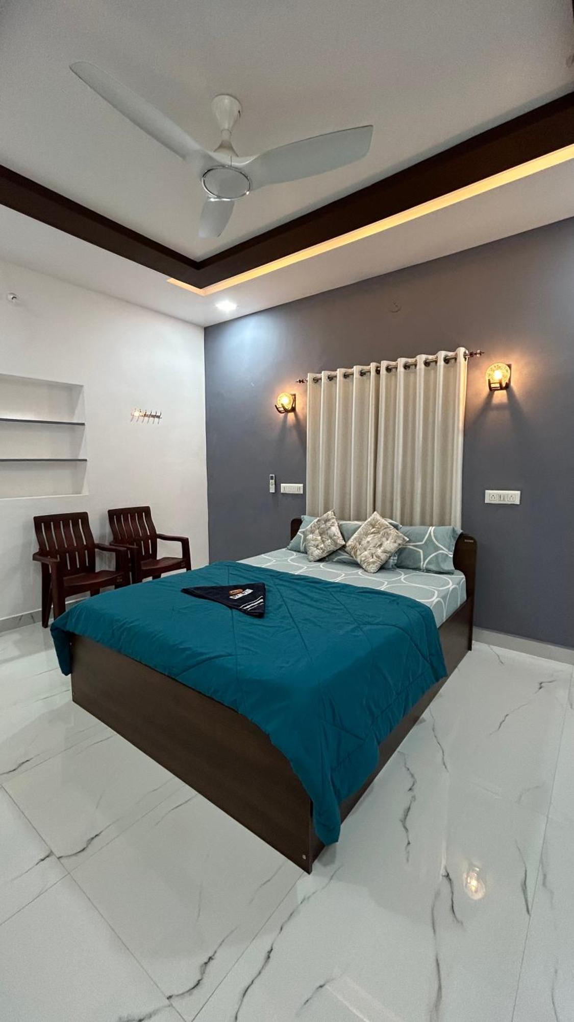 Raj Homestay Хампи Экстерьер фото
